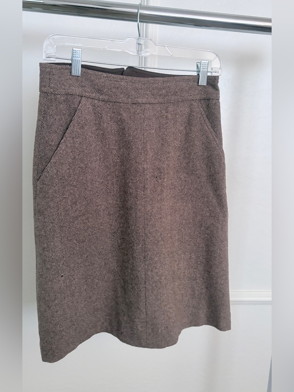 Banana Republic Brown Tweed Pencil Skirt - 100% Wool - Size M
